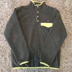 Patagonia Women’s Snap T pullover size Small